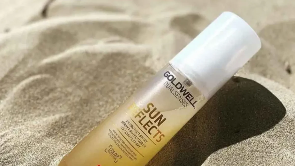 Sun Reflects UV Protect Spray - Gallery 2