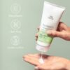 Elements Renewing Lightweight Conditioner - Gallery 4